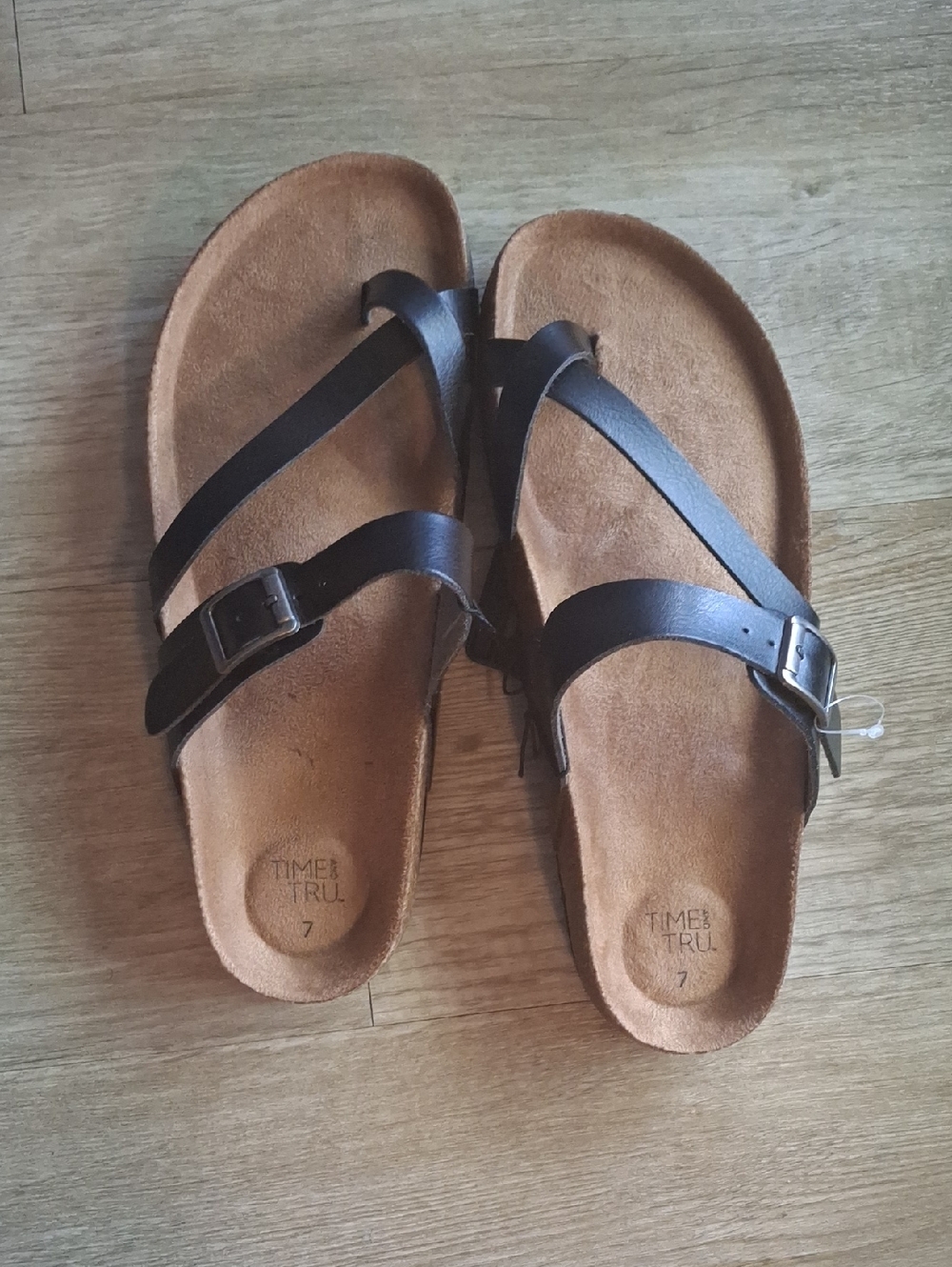 Time and Tru Black Strappy Buckle Slide Sandals